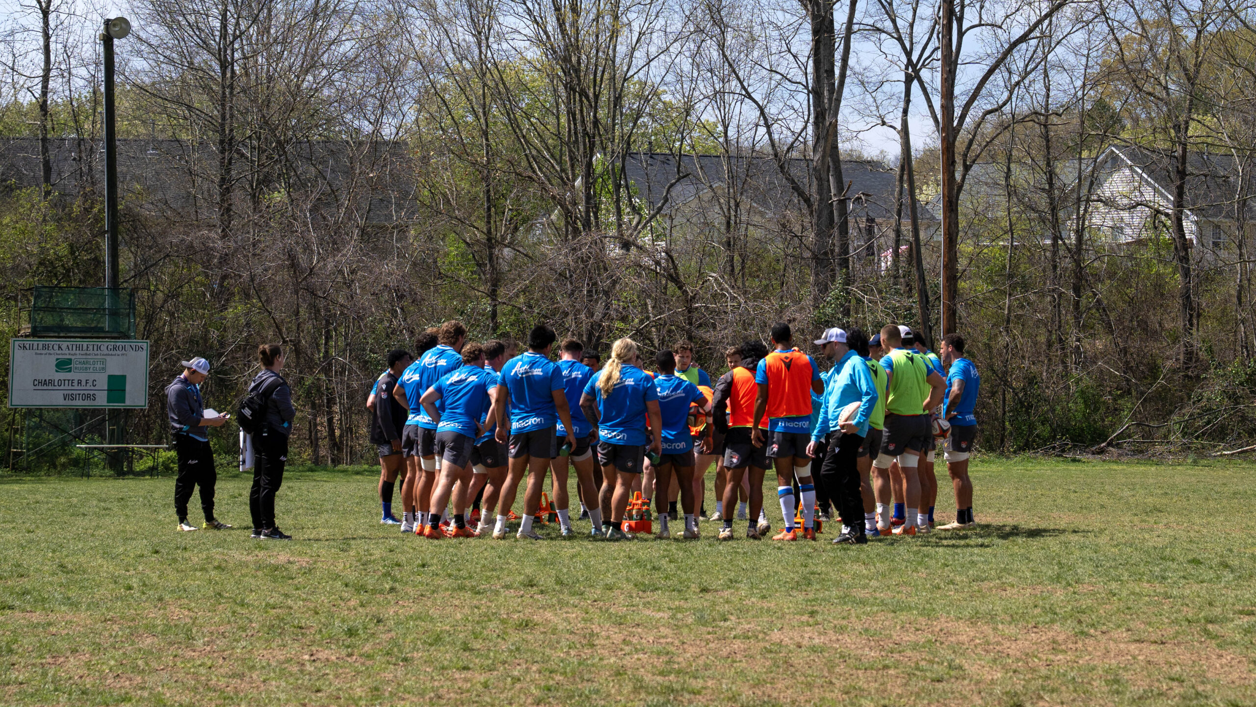Anthem players huddle up.